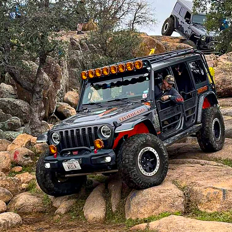 Jeep on Wolf Caves Rocks